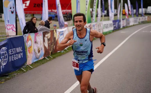 Nie pozostawili złudzeń! W tym roku Bieg Górski na 11 km należał do nich [WIDEO] - 52